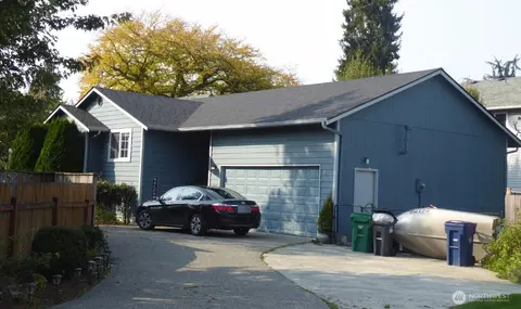 917 Garfield St, Mount Vernon, WA 98273