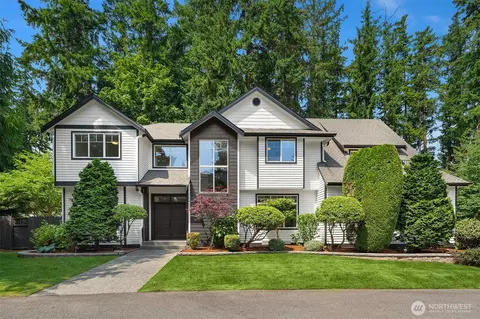 16432 SE 24th St, Bellevue, WA 98008