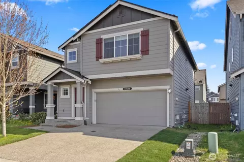 10546 189th St E Unit, Puyallup, WA 98374