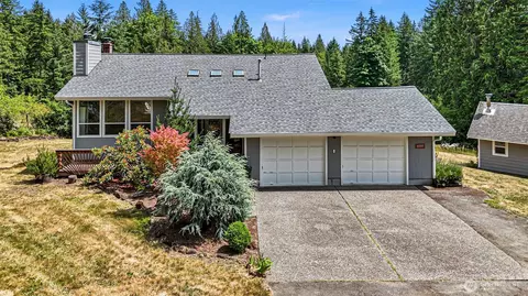 6511 Canyon Ct SW, Olympia, WA 98512