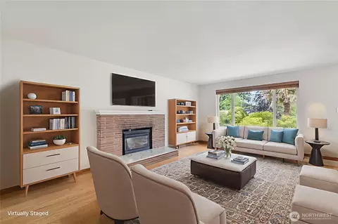 832 Birch St, Edmonds, WA 98020 photo 5
