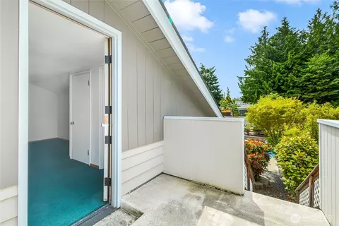 832 Birch St, Edmonds, WA 98020 photo 22