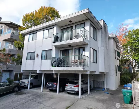 2232 NW 58th St, Seattle, WA 98107
