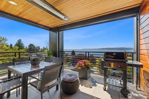 23840 7th Ave S #A102, Des Moines, WA 98198