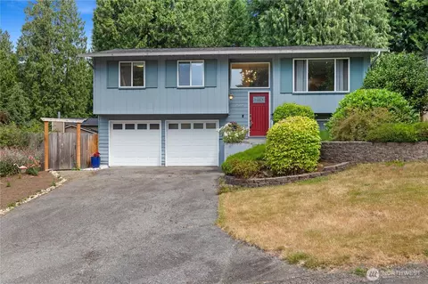 18204 NE 175th Pl, Woodinville, WA 98072