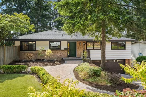 21239 15th Ave S, Des Moines, WA 98198