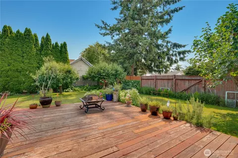 1048 Pioneer St, Enumclaw, WA 98022 photo 7