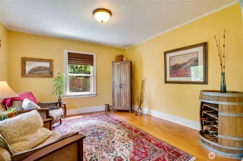 1048 Pioneer St, Enumclaw, WA 98022 photo 15