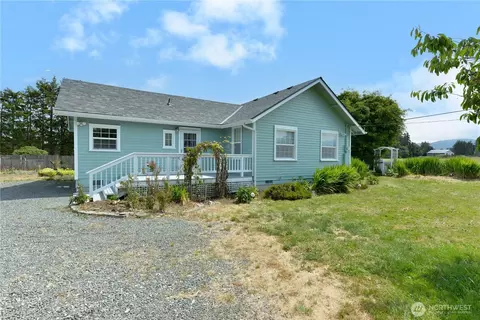 1391 Finn Hall Rd, Port Angeles, WA 98362