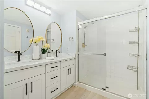 Bath - 17426 Bothell Way NE #A105, Bothell, WA 98011 photo 1 of 3