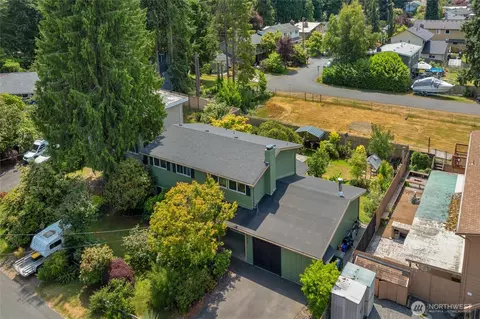 7818 185th Pl SW, Edmonds, WA 98026