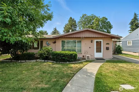 1534 J St, Walla Walla, WA 99362