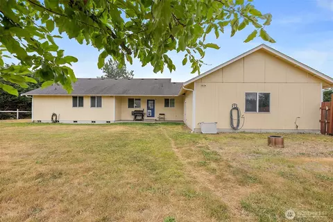 Exterior - 1815 181st St E, Spanaway, WA 98387 photo 11 of 12