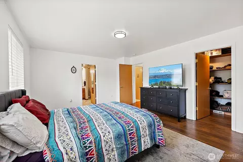 Bedroom - 1815 181st St E, Spanaway, WA 98387 photo 4 of 4