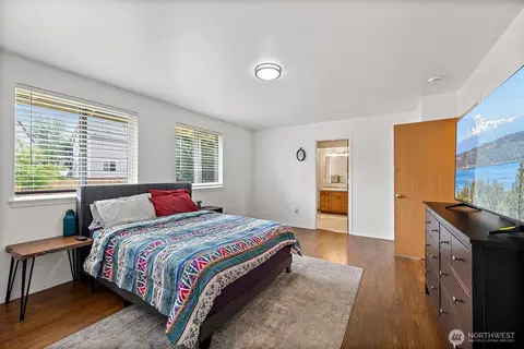 Bedroom - 1815 181st St E, Spanaway, WA 98387 photo 3 of 4