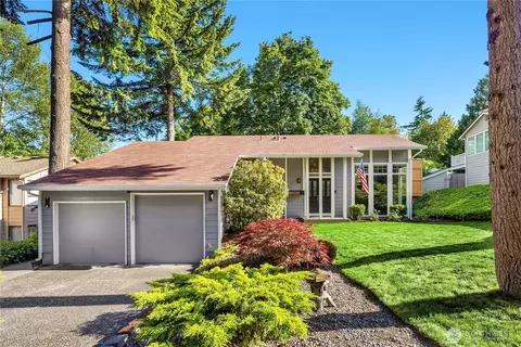 13117 NE 128th Pl, Kirkland, WA 98034