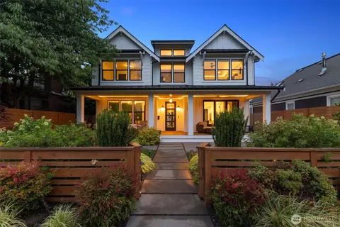 3705 N 18th St, Tacoma, WA 98406