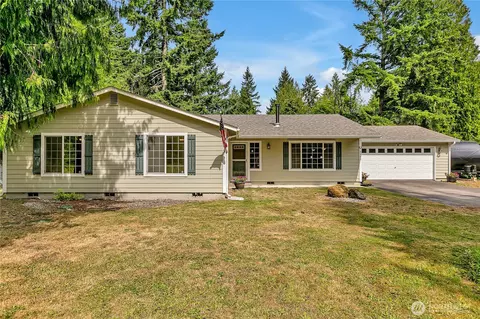 9540 El Camino Ln SE, Yelm, WA 98597