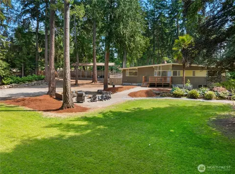20405 1st Ave S, Normandy Park, WA 98198