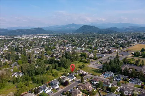 View/Area - 1845 Carbon Ridge St, Enumclaw, WA 98022 photo 2 of 2