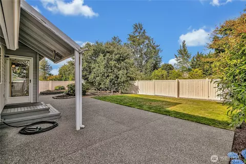 Exterior - 1845 Carbon Ridge St, Enumclaw, WA 98022 photo 4 of 6