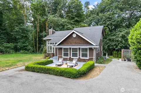 23835 Dockton Rd SW, Vashon, WA 98070