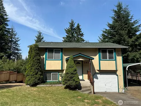 1010 NE Larson Blvd, Belfair, WA 98528