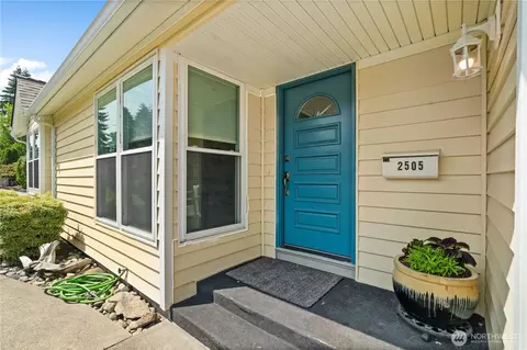 2505 26th St SE, Auburn, WA 98002