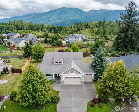 24210 Nookachamp Hills Dr, Mount Vernon, WA 98274