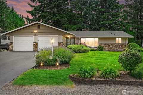 26214 143rd Ave SE, Kent, WA 98042
