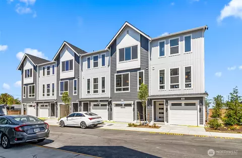 15726 40th Ave W #A6, Lynnwood, WA 98087