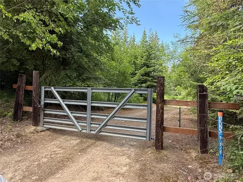 0 Low Mountain Cabin Property, Walla Walla, WA 99362