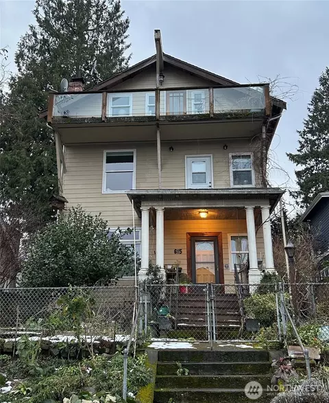 615 18th Ave E, Seattle, WA 98112