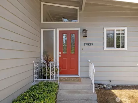 17829 NE 93rd Pl, Bothell, WA 98011 photo 2