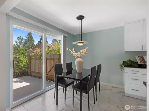 17829 NE 93rd Pl, Bothell, WA 98011 photo 9