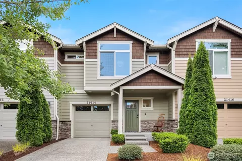 21414 40th Ct W, Mountlake Terrace, WA 98043