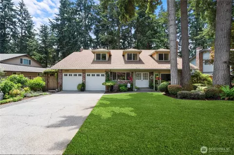 2508 32nd Ave SE, Puyallup, WA 98374