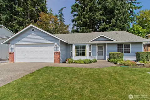9927 140th St Ct E, Puyallup, WA 98373