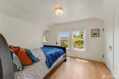 2407 E Ward St, Seattle, WA 98112 photo 20