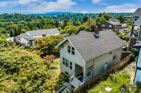 2407 E Ward St, Seattle, WA 98112 photo 32