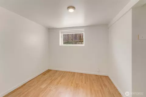 2407 E Ward St, Seattle, WA 98112 photo 27