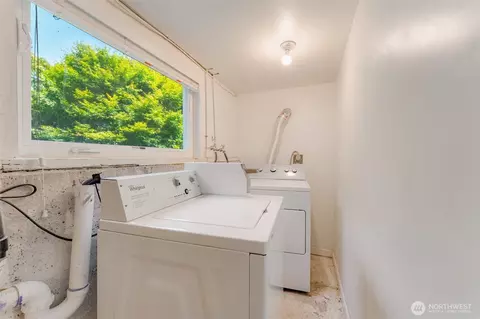 2407 E Ward St, Seattle, WA 98112 photo 23