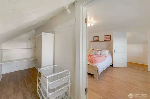 2407 E Ward St, Seattle, WA 98112 photo 19