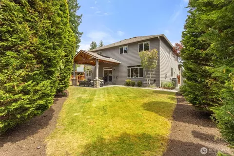 Exterior - 416 199th Pl SE, Bothell, WA 98012 photo 3 of 6