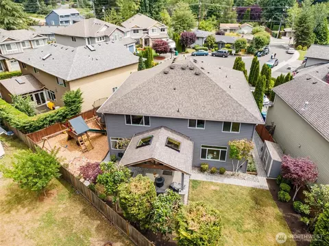 View/Area - 416 199th Pl SE, Bothell, WA 98012 photo 1 of 4