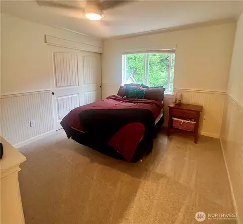 Bedroom - 416 199th Pl SE, Bothell, WA 98012 photo 6 of 6