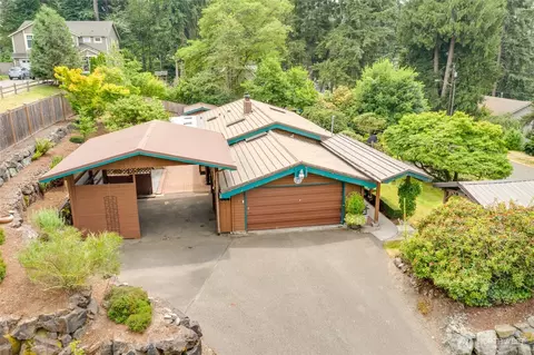 Exterior - 17920 Circle Dr, Bothell, WA 98011 photo 10 of 10