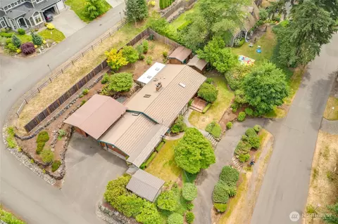 View/Area - 17920 Circle Dr, Bothell, WA 98011 photo 2 of 2