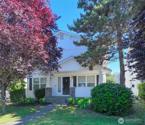2237 Tolmie St, Dupont, WA 98327