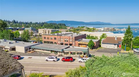 1100 12th St, Bellingham, WA 98225